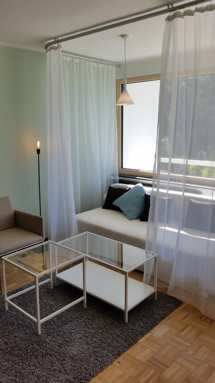 Apartment Stylish Living *